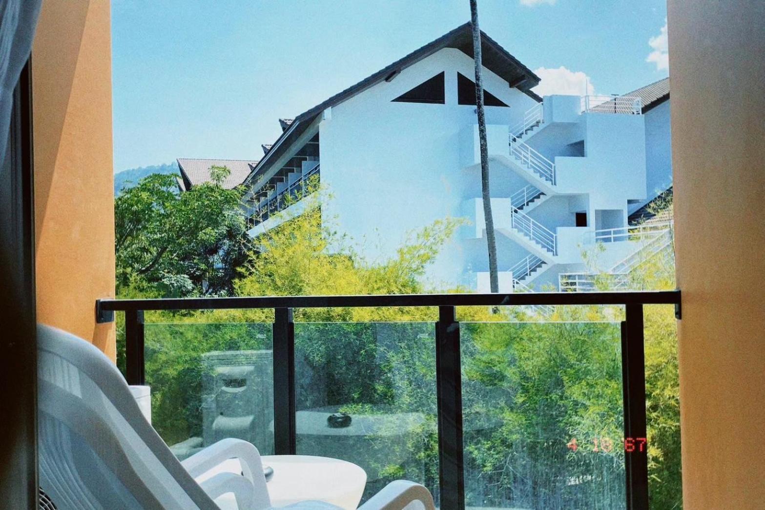 Hotel Sasimanta Kamala Beach Exterior foto